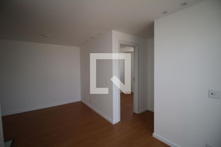Sala de apartamento para alugar com 2 quartos, 46m² em Ramos, Rio de Janeiro