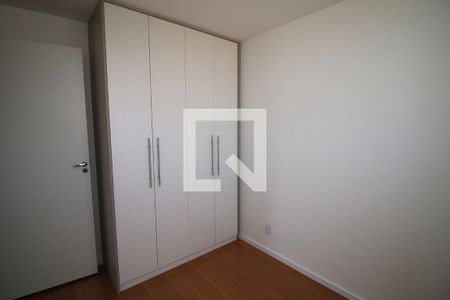Quarto 1 de apartamento para alugar com 2 quartos, 46m² em Ramos, Rio de Janeiro