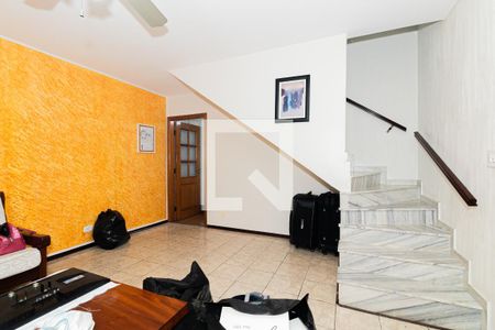 Casa à venda com 140m², 4 quartos e 3 vagasSala