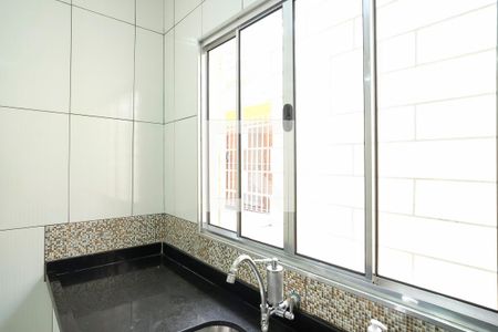 Casa à venda com 72m², 2 quartos e 1 vagaCozinha