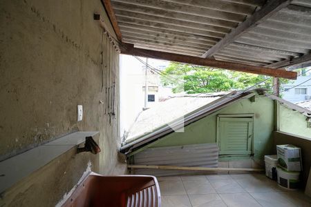 Casa à venda com 72m², 2 quartos e 1 vagaÁrea de Serviço