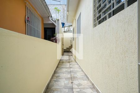 Casa à venda com 72m², 2 quartos e 1 vagaQuintal