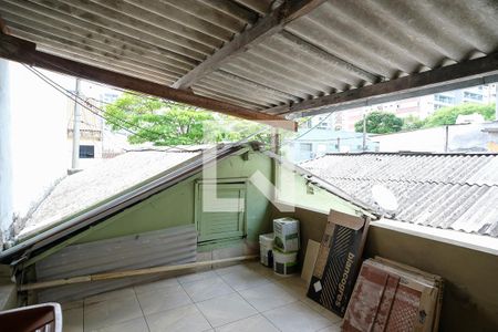 Casa à venda com 72m², 2 quartos e 1 vagaÁrea de Serviço