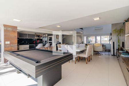 Sala de casa à venda com 4 quartos, 427m² em Ipanema, Porto Alegre