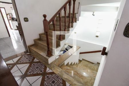 Casa à venda com 300m², 3 quartos e 4 vagasHall