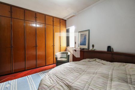 Casa à venda com 300m², 3 quartos e 4 vagasSuíte