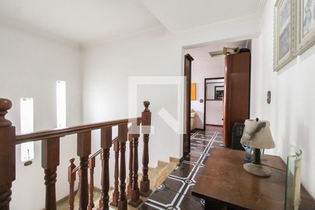 Casa à venda com 300m², 3 quartos e 4 vagasHall