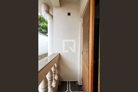 Casa à venda com 300m², 3 quartos e 4 vagasVaranda da Sala 2