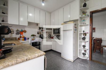 Casa à venda com 300m², 3 quartos e 4 vagasCozinha