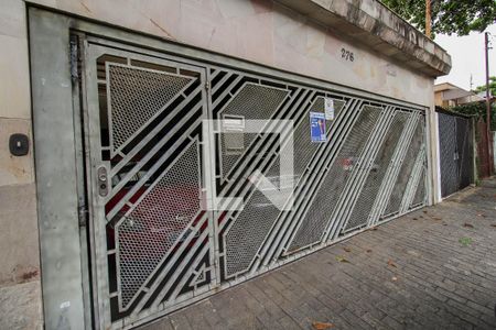 Casa à venda com 300m², 3 quartos e 4 vagasFachada da Casa