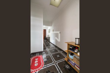 Casa à venda com 300m², 3 quartos e 4 vagasCorredor