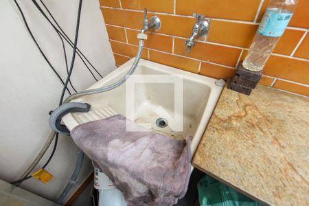 Casa à venda com 300m², 3 quartos e 4 vagasÁrea de Serviço 1