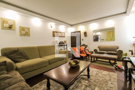 Casa à venda com 300m², 3 quartos e 4 vagasSala 1