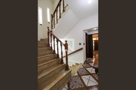 Casa à venda com 300m², 3 quartos e 4 vagasHall