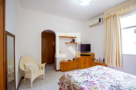 Suíte de apartamento para alugar com 3 quartos, 258m² em Icaraí, Niterói