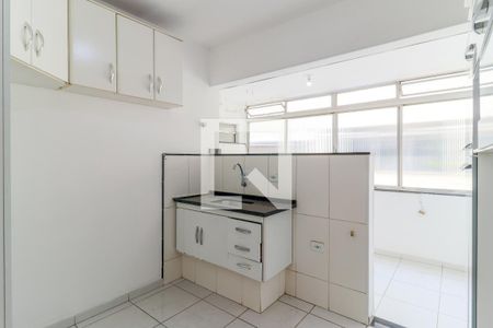 Apartamento para alugar com 80m², 3 quartos e sem vagaCozinha