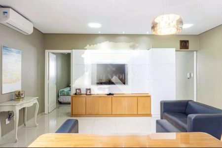 Casa à venda com 5 quartos, 320m² em Brás, São Paulo