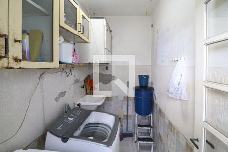 Casa à venda com 243m², 3 quartos e 3 vagasÁrea de Serviço