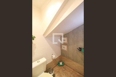 Casa à venda com 243m², 3 quartos e 3 vagasLavabo