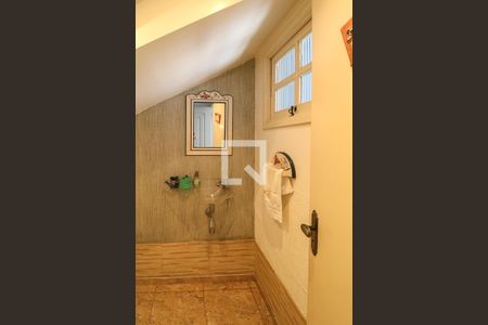Casa à venda com 243m², 3 quartos e 3 vagasLavabo