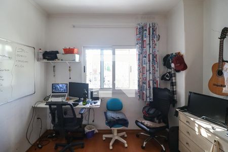 Casa à venda com 243m², 3 quartos e 3 vagasQuarto 2