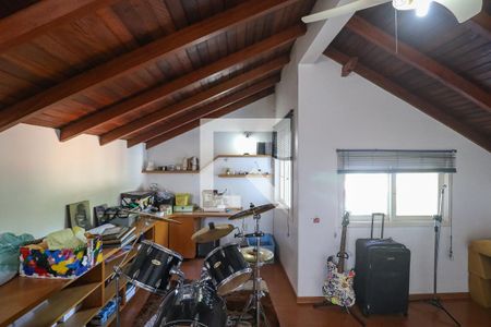 Casa à venda com 243m², 3 quartos e 3 vagasTerraço