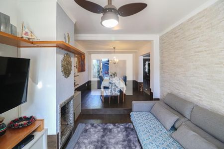 Sala de casa à venda com 3 quartos, 243m² em Partenon, Porto Alegre