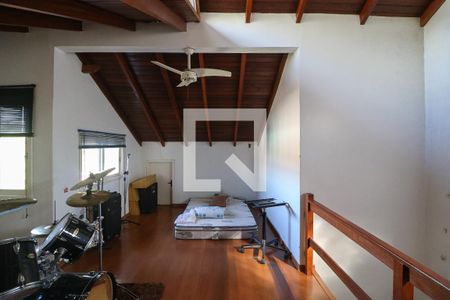 Casa à venda com 243m², 3 quartos e 3 vagasTerraço
