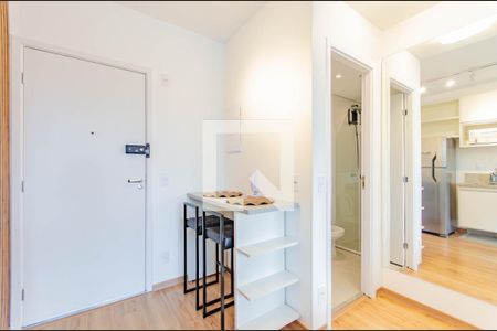 Studio para alugar com 33m², 1 quarto e sem vaga Studio para alugar com 33m², 1 quarto e sem vagaSala/Cozinha