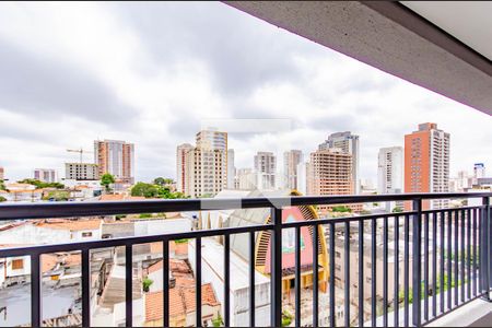 Studio para alugar com 33m², 1 quarto e sem vaga Studio para alugar com 33m², 1 quarto e sem vagaVaranda