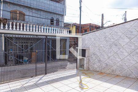 Casa para alugar com 80m², 2 quartos e 3 vagas Casa para alugar com 80m², 2 quartos e 3 vagasGaragem
