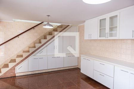 Casa para alugar com 80m², 2 quartos e 3 vagas Casa para alugar com 80m², 2 quartos e 3 vagasCozinha