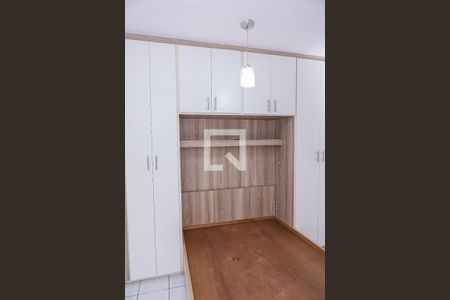 Casa para alugar com 80m², 2 quartos e 3 vagas Casa para alugar com 80m², 2 quartos e 3 vagasQuarto 2