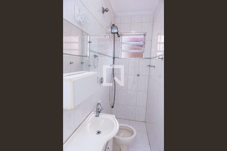 Casa para alugar com 80m², 2 quartos e 3 vagas Casa para alugar com 80m², 2 quartos e 3 vagasBanheiro do Quarto 2