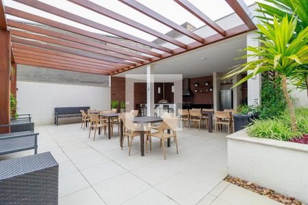 Apartamento à venda com 83m², 3 quartos e 2 vagasChurrasqueira