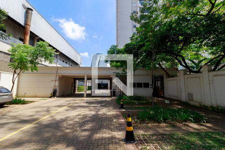 Apartamento à venda com 83m², 3 quartos e 2 vagasFachada