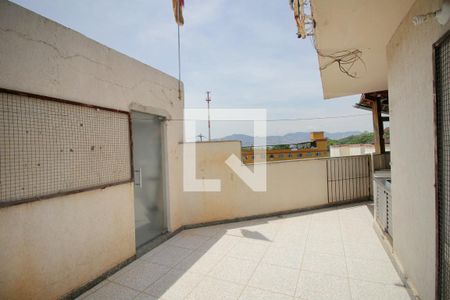 Apartamento à venda com 180m², 4 quartos e 2 vagasVaranda – 2º piso