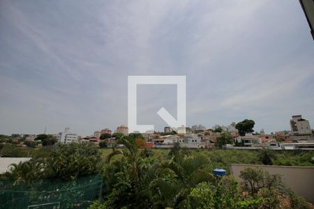 Apartamento à venda com 180m², 4 quartos e 2 vagasVista do Quarto 2