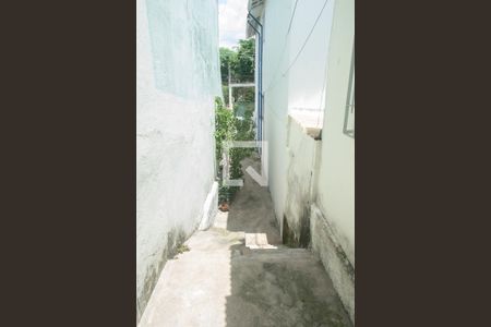 Casa para alugar com 60m², 2 quartos e sem vagaEntrada