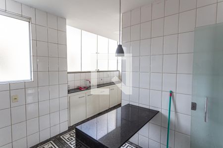 Apartamento à venda com 180m², 5 quartos e 2 vagasCozinha