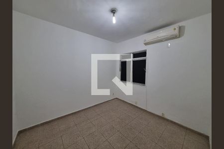 Quarto2 de apartamento para alugar com 2 quartos, 60m² em Irajá, Rio de Janeiro