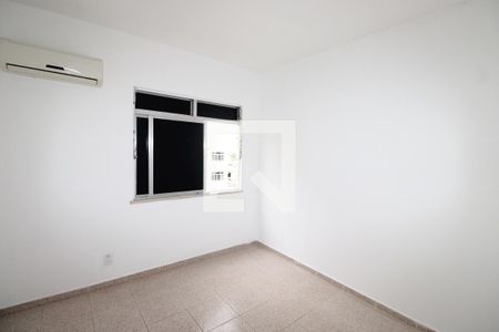 Quarto1 de apartamento para alugar com 2 quartos, 60m² em Irajá, Rio de Janeiro