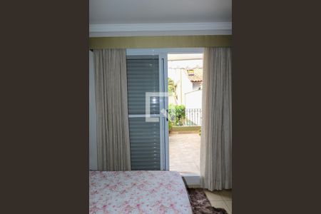 Casa à venda com 376m², 3 quartos e 4 vagas Casa à venda com 376m², 3 quartos e 4 vagasSuite