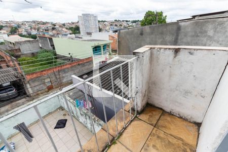 Casa para alugar com 115m², 3 quartos e 1 vaga Casa para alugar com 115m², 3 quartos e 1 vagaVaranda