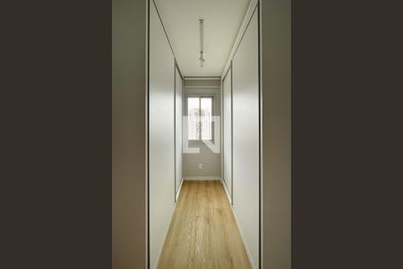 Corredor de apartamento para alugar com 1 quarto, 71m² em Vila Madalena, São Paulo