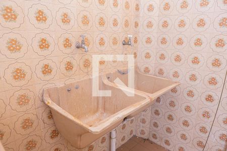 Casa para alugar com 90m², 2 quartos e 1 vagaÁrea de Serviço