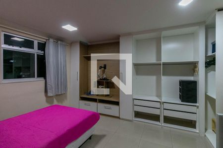 Sala de apartamento à venda com 2 quartos, 150m² em Rio Branco, Belo Horizonte