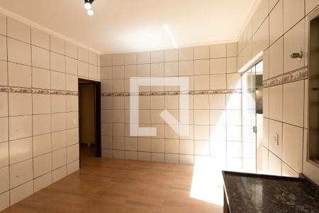 Casa para alugar com 200m², 3 quartos e 3 vagasCozinha