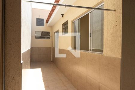 Casa para alugar com 200m², 3 quartos e 3 vagasCorredor Lateral