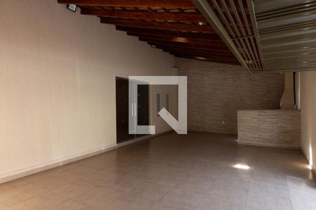 Casa para alugar com 200m², 3 quartos e 3 vagasGaragem